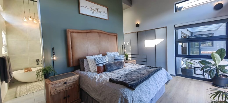 4 Bedroom Property for Sale in De Land Estate North West